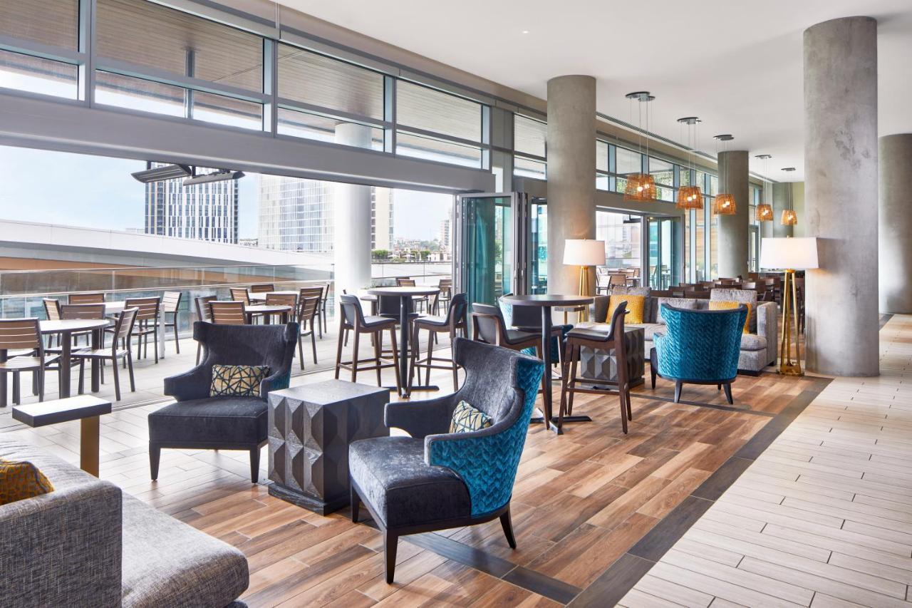 Embassy Suites By Hilton Nashville Downtown ภายนอก รูปภาพ