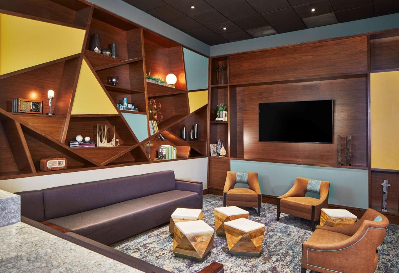 Embassy Suites By Hilton Nashville Downtown ภายนอก รูปภาพ