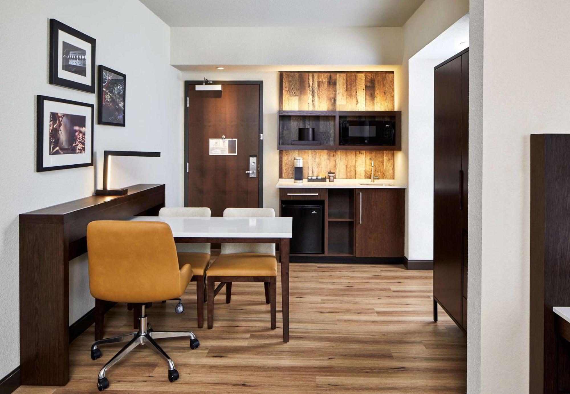 Embassy Suites By Hilton Nashville Downtown ภายนอก รูปภาพ