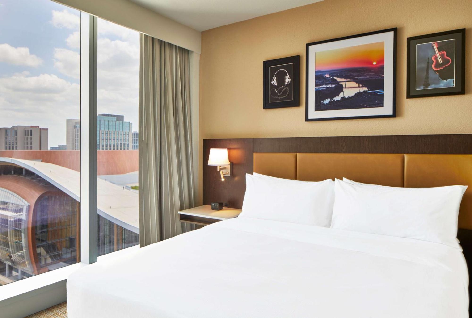 Embassy Suites By Hilton Nashville Downtown ภายนอก รูปภาพ