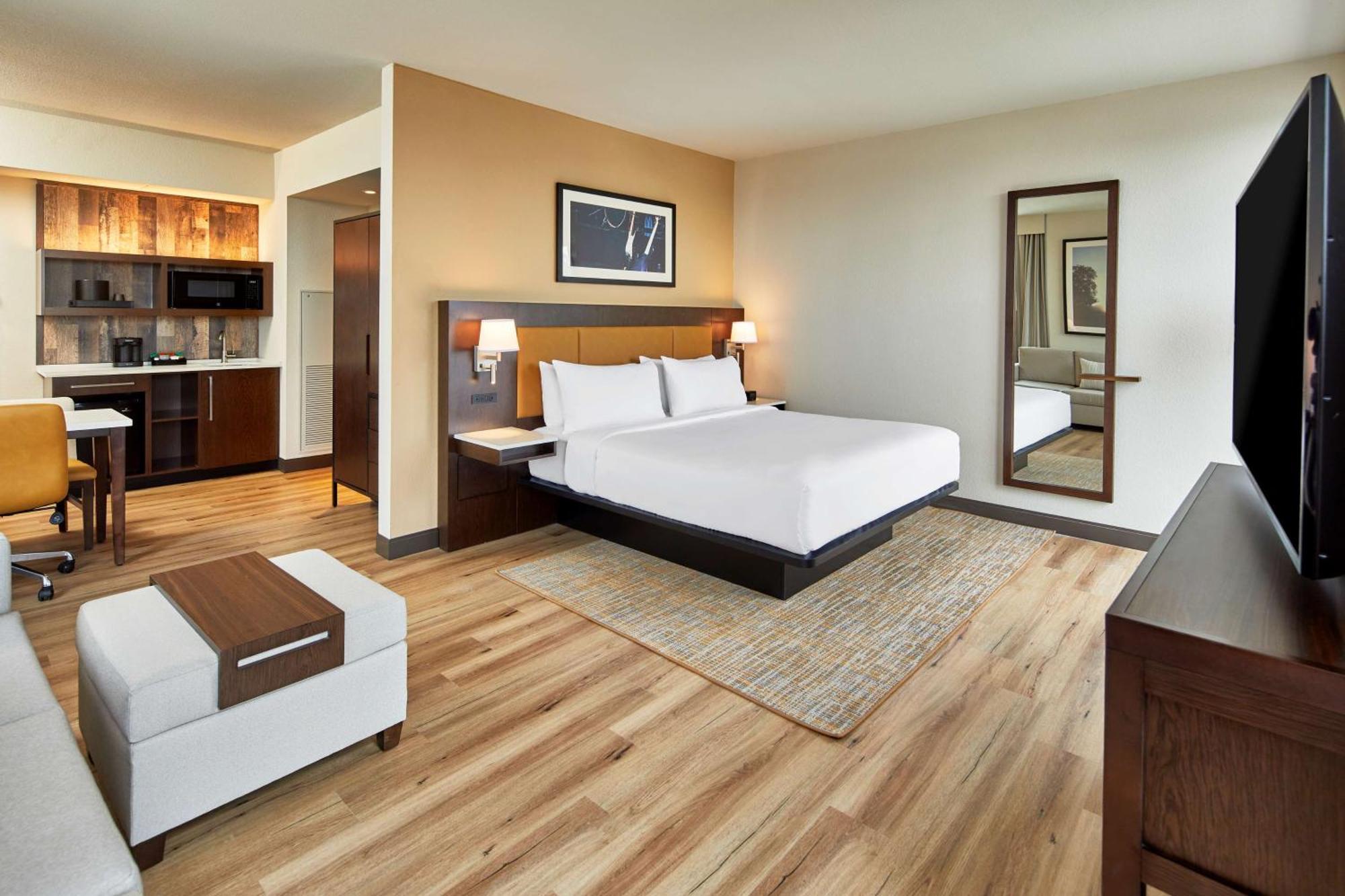 Embassy Suites By Hilton Nashville Downtown ภายนอก รูปภาพ