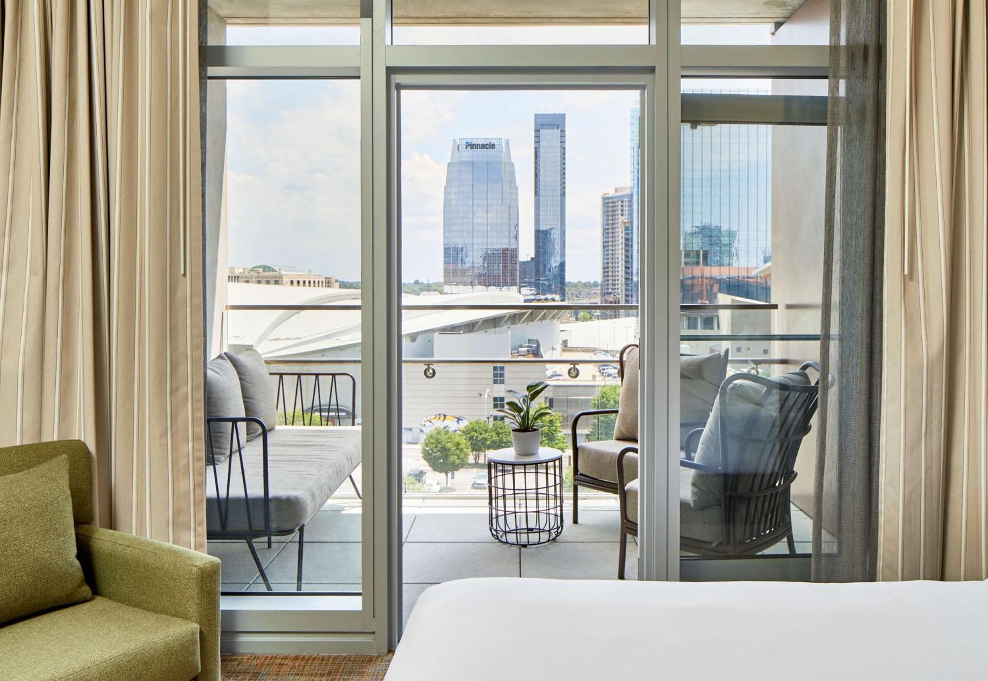Embassy Suites By Hilton Nashville Downtown ภายนอก รูปภาพ