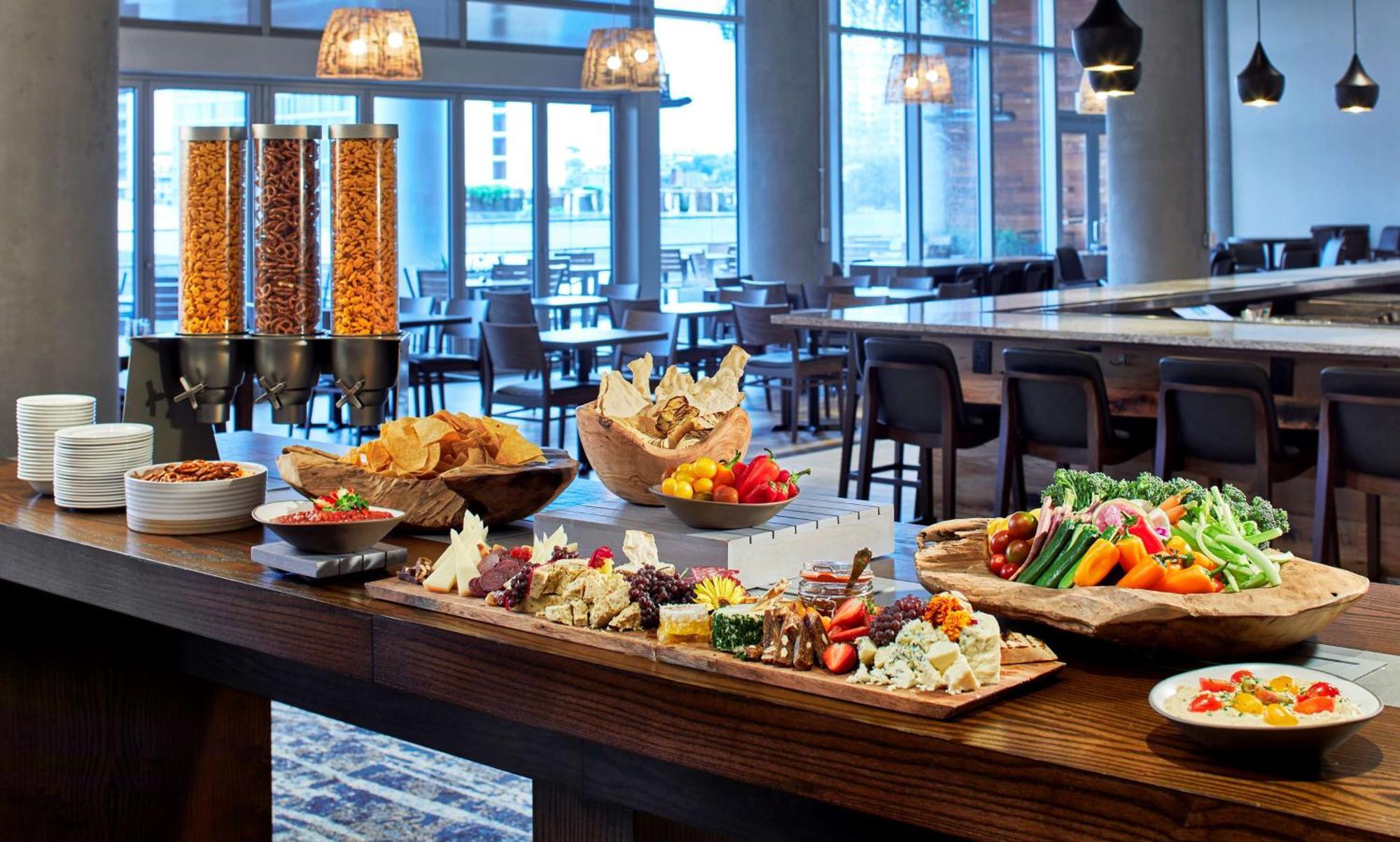 Embassy Suites By Hilton Nashville Downtown ภายนอก รูปภาพ